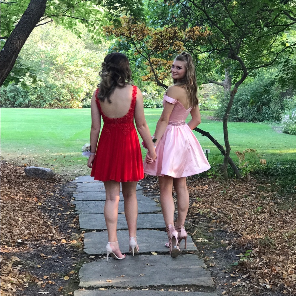 Worn once Sherri Hill Fall 2017 Homecoming dress - Picture 1 of 5